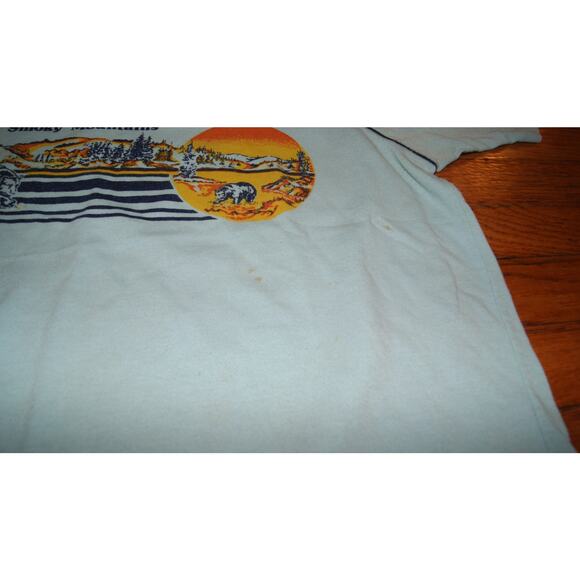 Vintage 70s 80s Great Smokey Mountains Vneck L Ringer TShirt Bear Trees USA Made - Picture 10 of 10